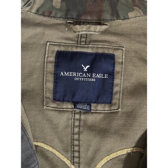 American Eagle Jacket Womens Size Small Green Heart Camo Military Boyfriend Y2K - Picture 9 of 11